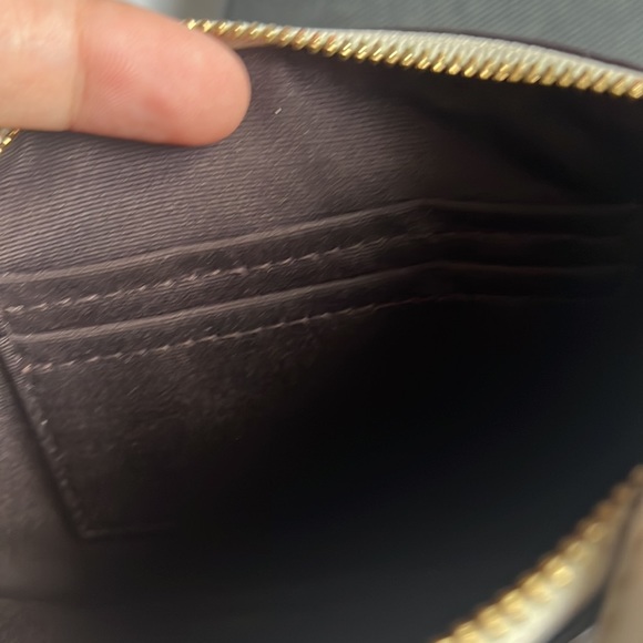 Disney x Coach Minnie Mouse Wristlet - Picture 6 of 9